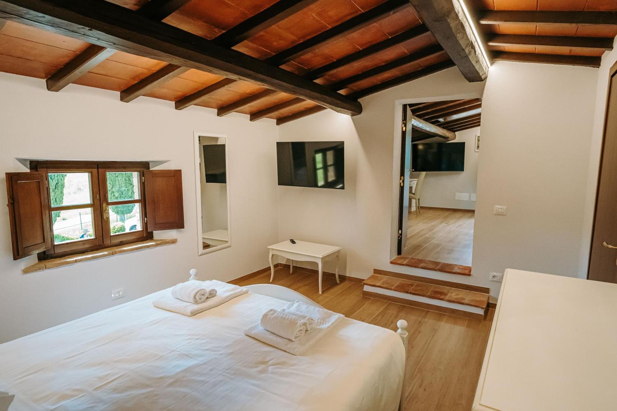 Borgo Il Poggiaccio Residenza D'Epoca Guest House Sovicille Exterior foto
