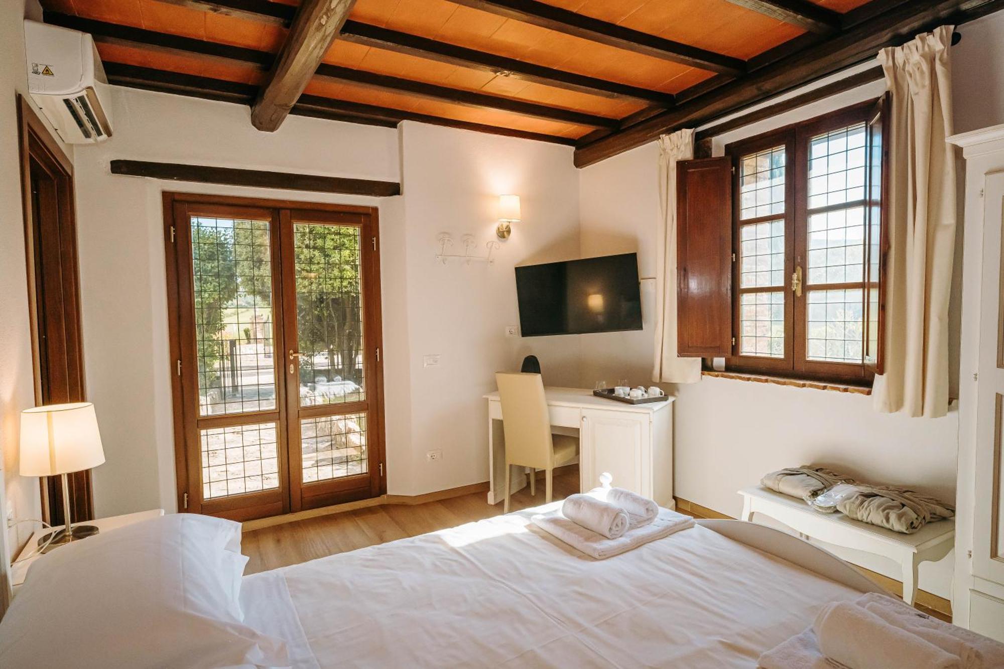 Borgo Il Poggiaccio Residenza D'Epoca Guest House Sovicille Exterior foto